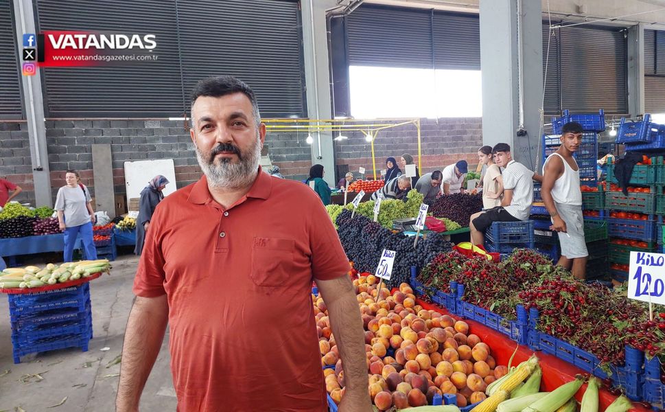 PAZARDA FİYAT DÜŞTÜ, VATANDAŞ YİNE DE TEMKİNLİ