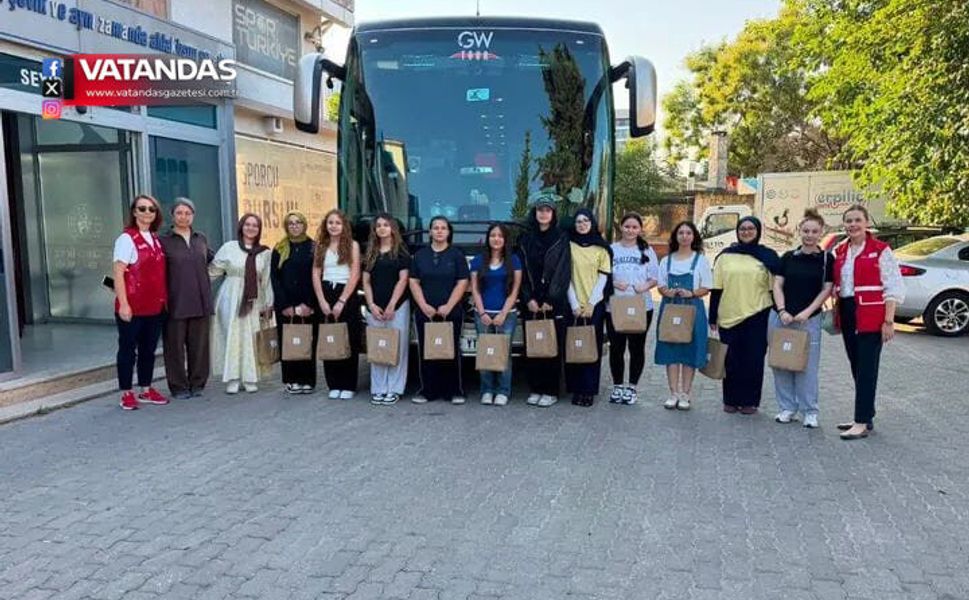 GÖNÜLLÜLER KIZILAY KAMPINA UĞURLANDI