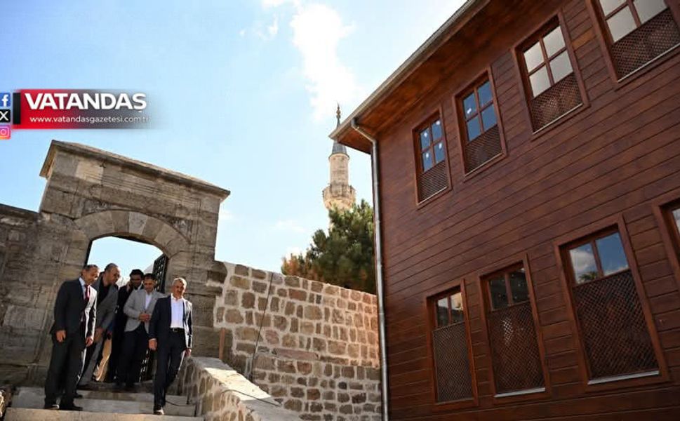 TARİHİ HAZİNELER HAYAT BULUYOR