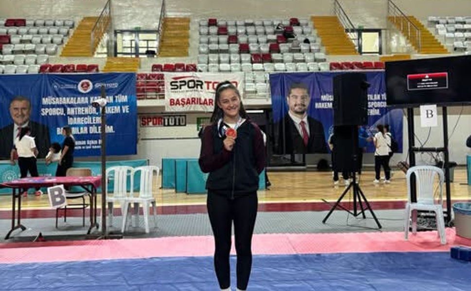 İPEK HATİPLER BALKAN ŞAMPİYONASI’NDA EDİRNE’Yİ TEMSİL EDECEK