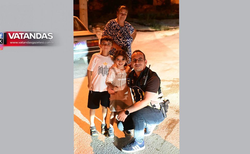 POLİS AMCALAR MİNİKLERİN GÖZYAŞINI SİLDİ