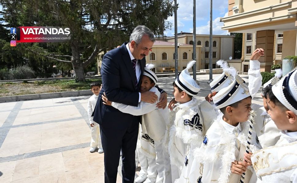 ÇOCUKLARIN SÜNNET HEYECANI