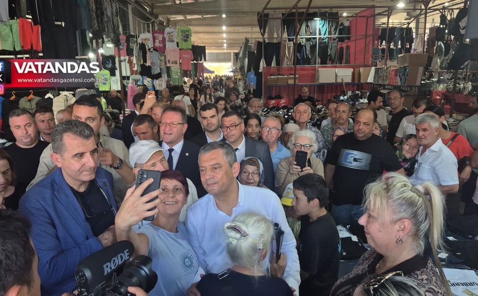 ÖZGÜR ÖZEL EDİRNE CUMARTESİ PAZARI’NI ZİYARET ETTİ