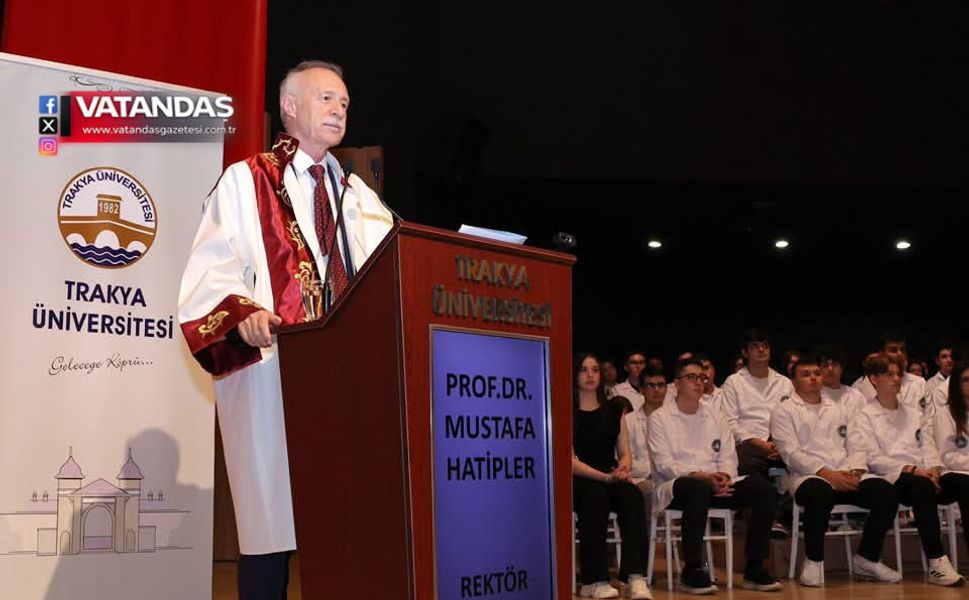 BEYAZ ÖNLÜKLER GİYİLDİ, HEKİMLİK YOLCULUĞU BAŞLADI