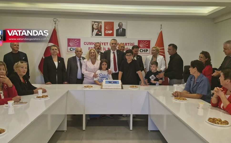103. YIL PASTASI KESİLDİ