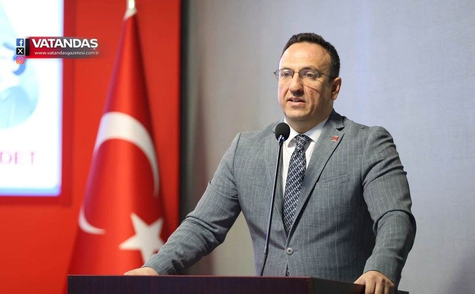 SAADET PARTİSİNDEN UYARI: ŞEHİRLER BÜYÜYOR, İNSANLAR YALNIZLAŞIYOR!
