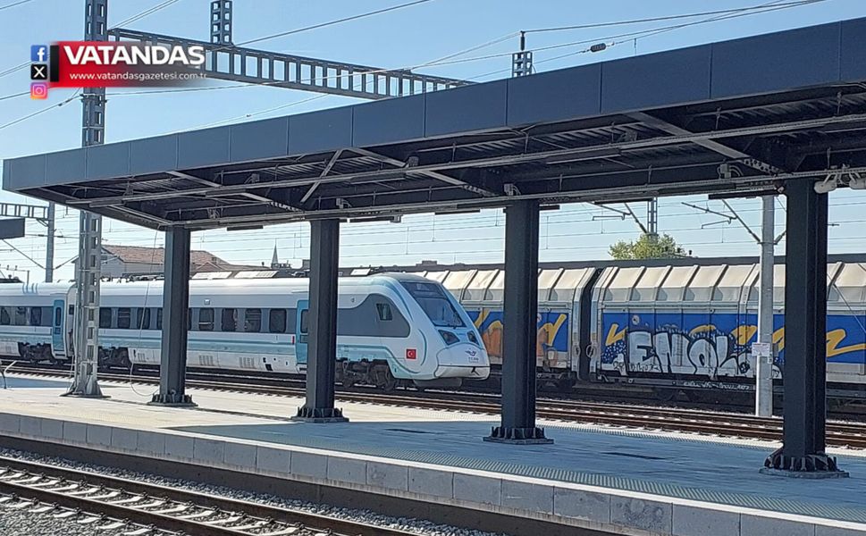 TREN SAATLERİ DEĞİŞTİ