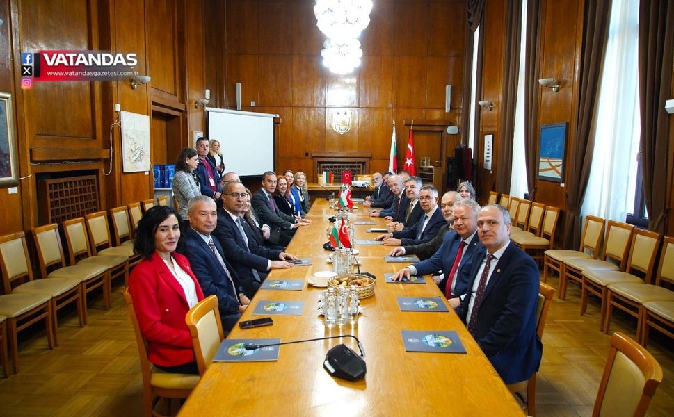 T.Ü’DEN “KARDEŞLİK KÖPRÜLERİ” PROJESİ