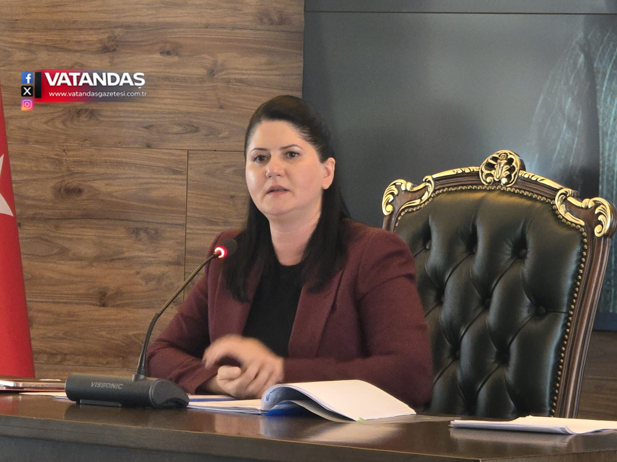 GENCAN, PARTİSİNDEN İSTİFA ETTİ